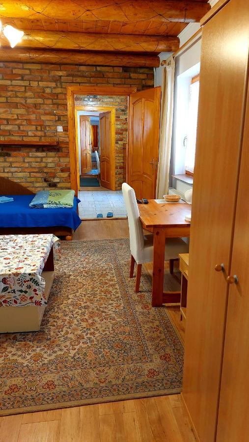 Mandula Apartman Сегед Экстерьер фото