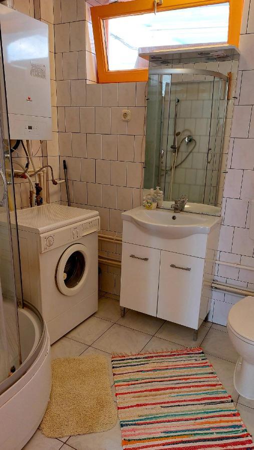 Mandula Apartman Сегед Экстерьер фото